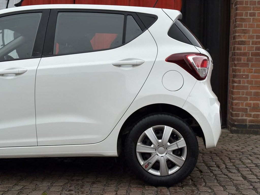 Used Hyundai i10 2019 for sale - 77806680: Photo 21