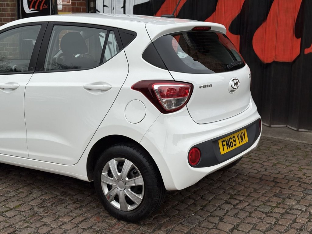 Used Hyundai i10 2019 for sale - 77806680: Photo 25