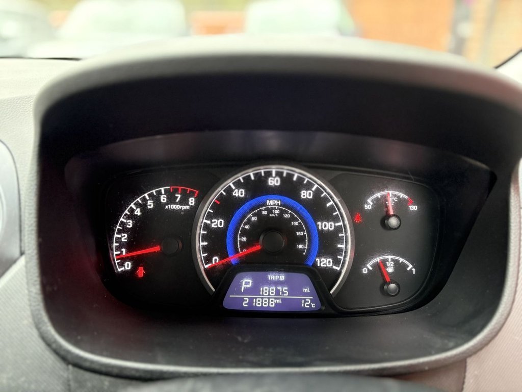 Used Hyundai i10 2019 for sale - 77806680: Photo 27