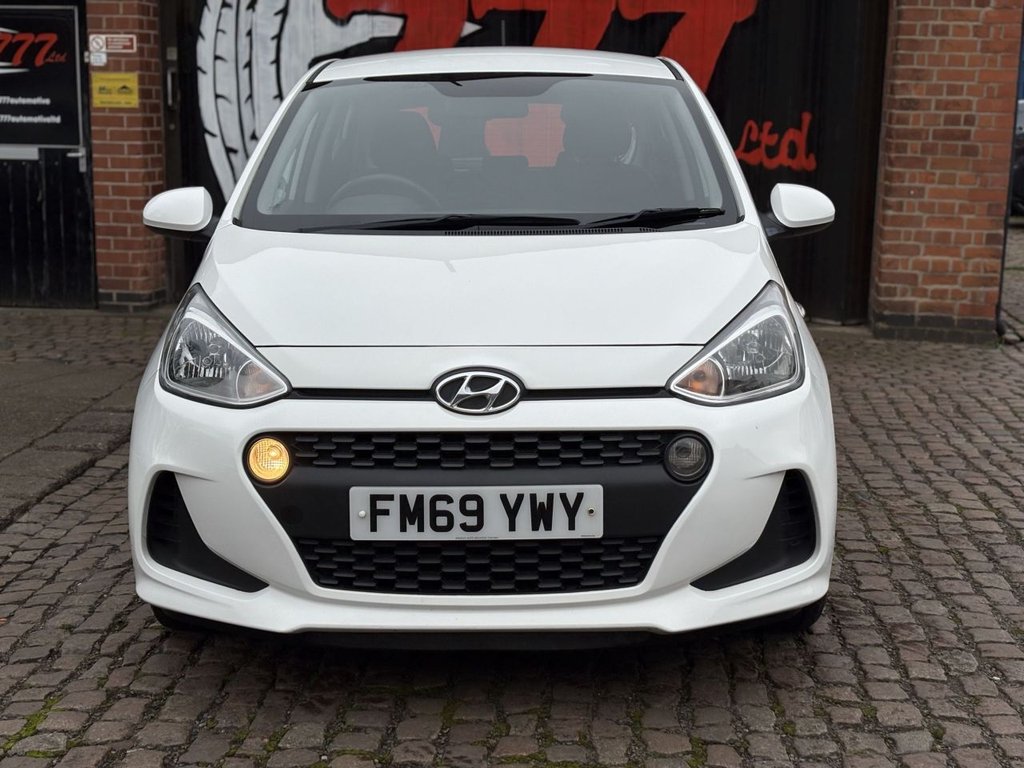 Used Hyundai i10 2019 for sale - 77806680: Photo 3