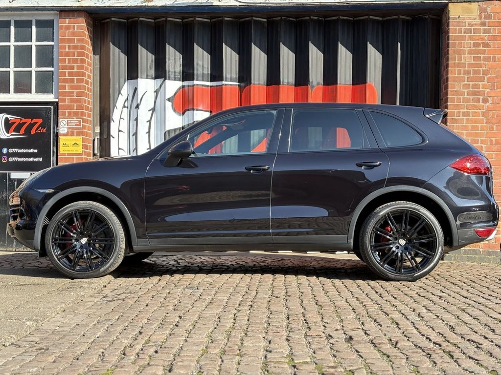 Used Porsche Cayenne 2011 for sale - 77748605: Photo 18