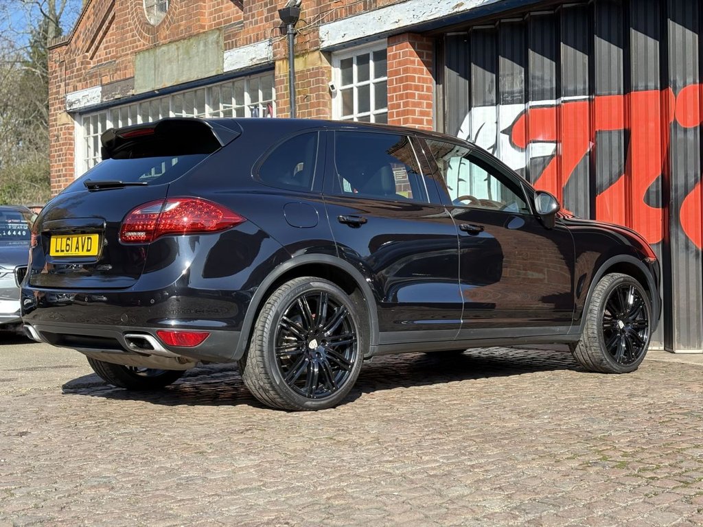 Used Porsche Cayenne 2011 for sale - 77748605: Photo 20