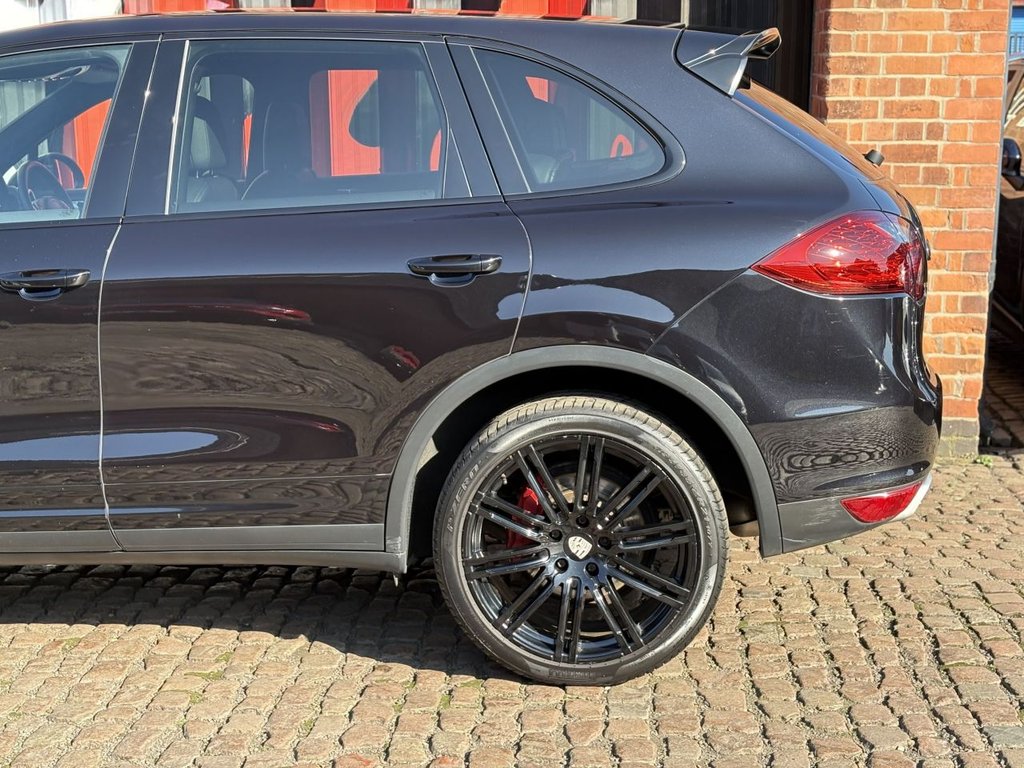 Used Porsche Cayenne 2011 for sale - 77748605: Photo 23