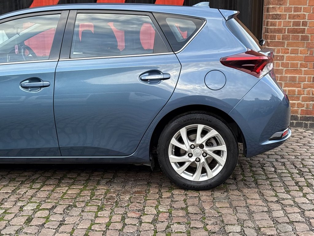 Used Toyota Auris 2017 for sale - 76386393: Photo 22
