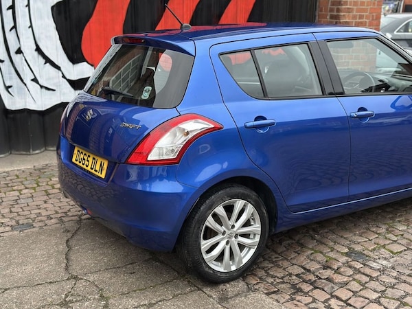 Used Suzuki Swift 2015 for sale - 76261314: Photo 15