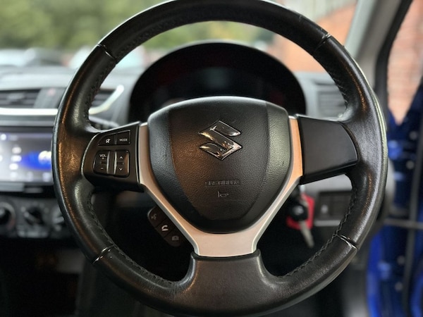 Used Suzuki Swift 2015 for sale - 76261314: Photo 27