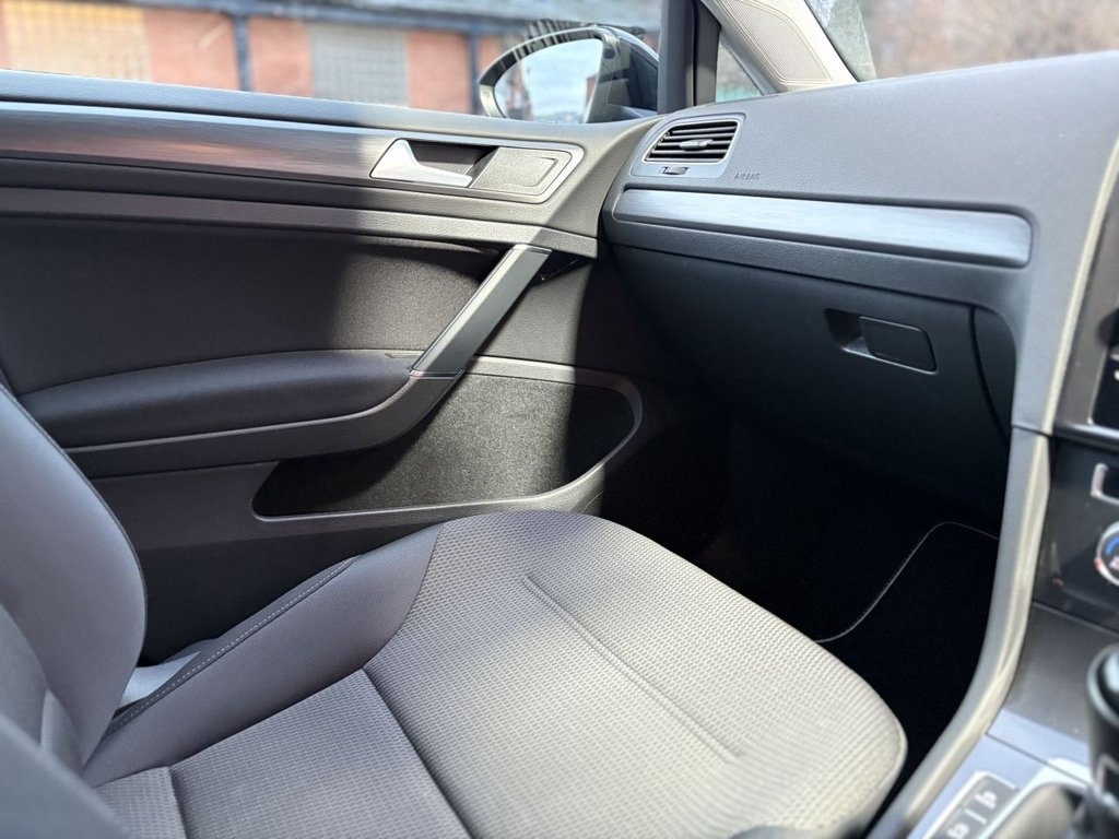Used Volkswagen Golf 2019 for sale - 77172187: Photo 29