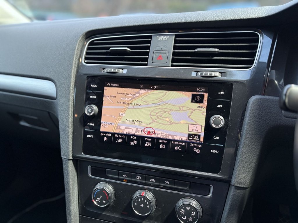 Used Volkswagen Golf 2019 for sale - 77172187: Photo 30