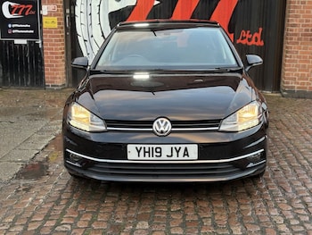 Used Volkswagen Golf 2019 for sale - 77172187: Photo