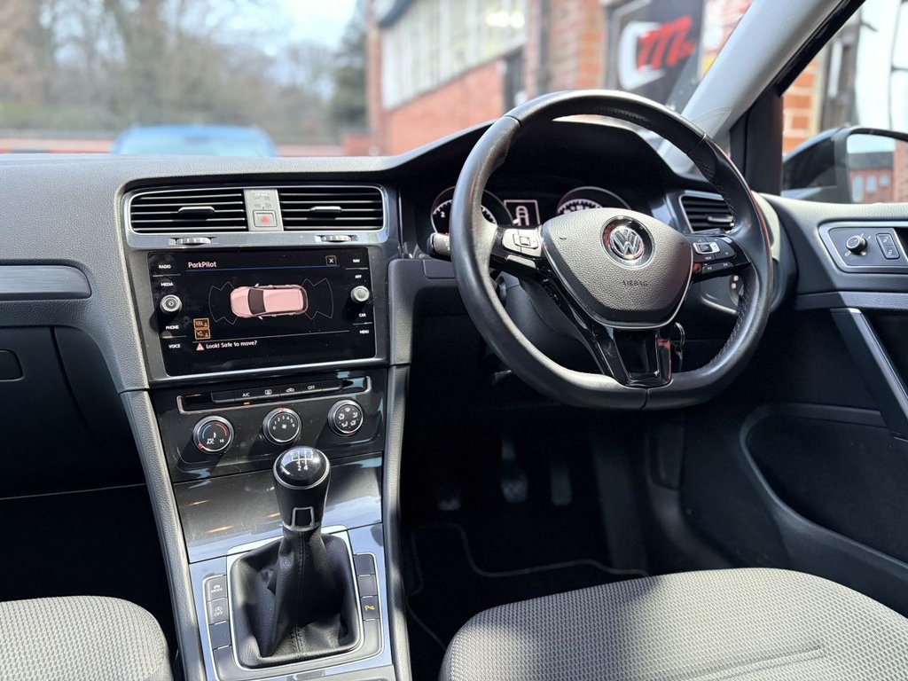 Used Volkswagen Golf 2019 for sale - 77172187: Photo 5