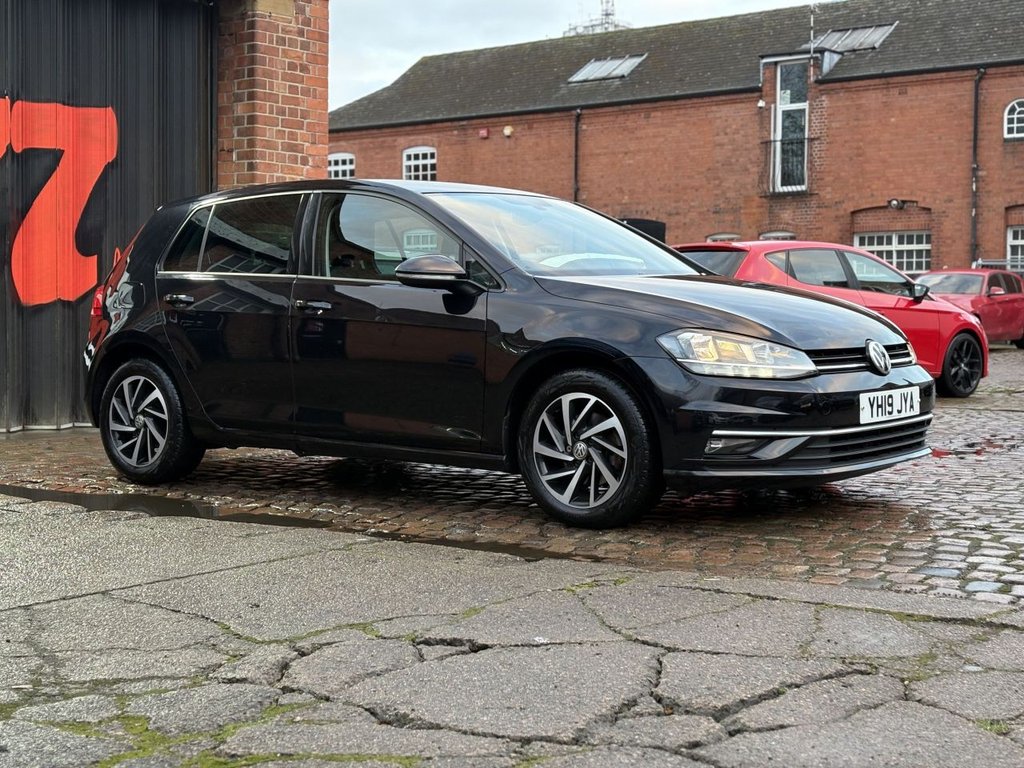 Used Volkswagen Golf 2019 for sale - 77172187: Photo 8