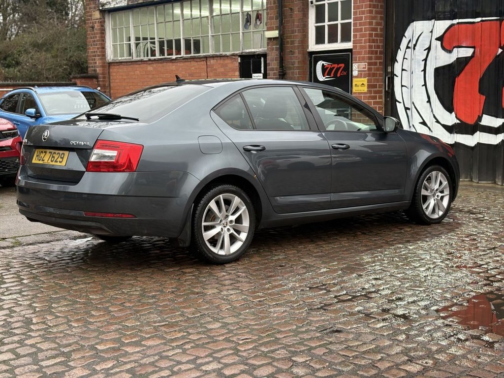 Used Skoda Octavia 2017 for sale - 77250600: Photo 16