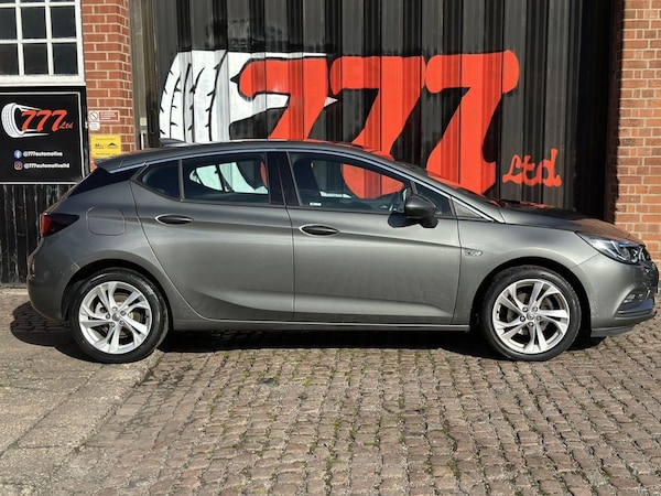 Used Vauxhall Astra 2017 for sale - 76163348: Photo 2
