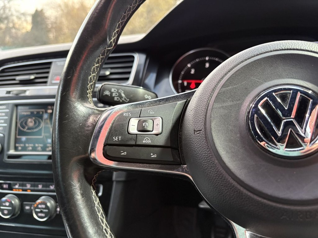 Used Volkswagen Golf 2015 for sale - 76848214: Photo 26