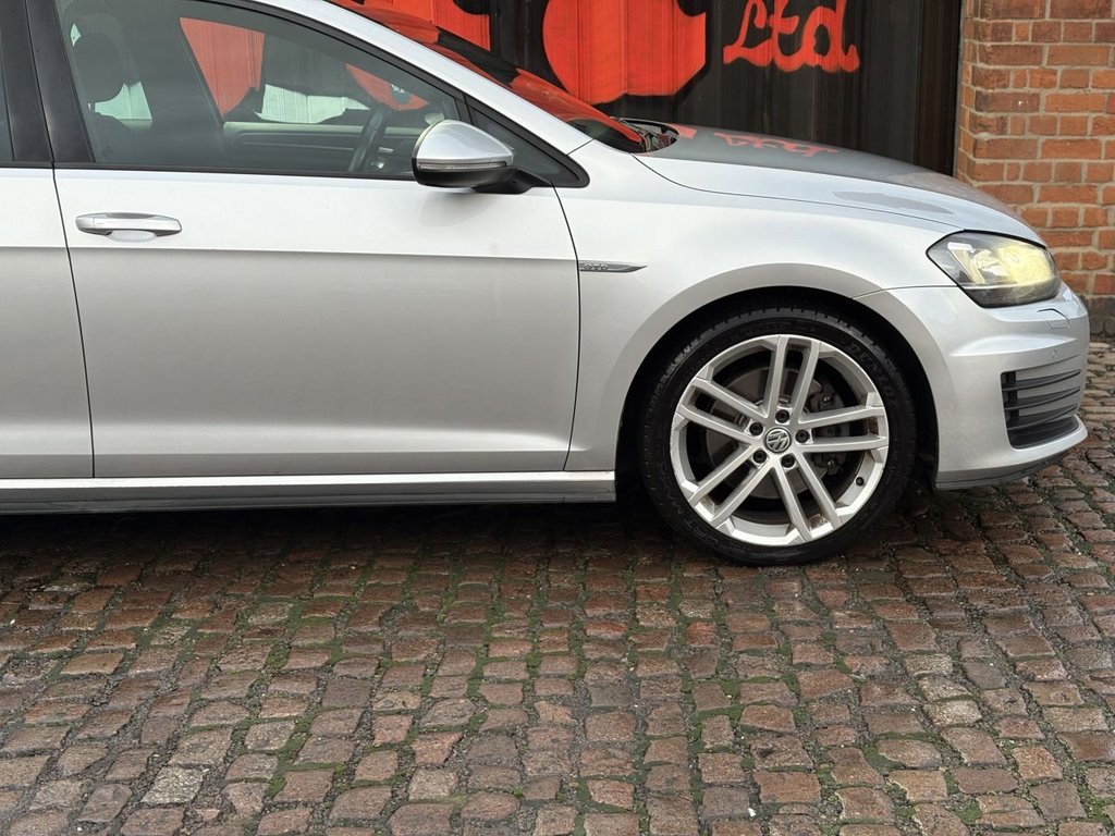 Used Volkswagen Golf 2015 for sale - 76848214: Photo 9