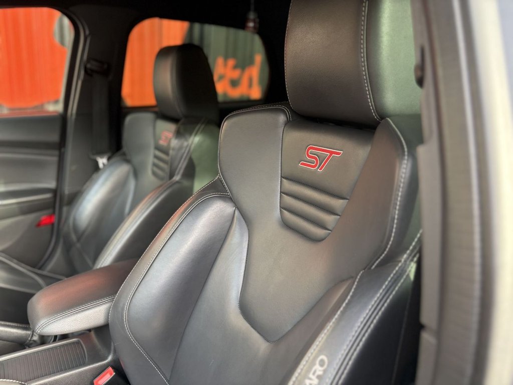 Used Ford Focus 2015 for sale - 77765649: Photo 22