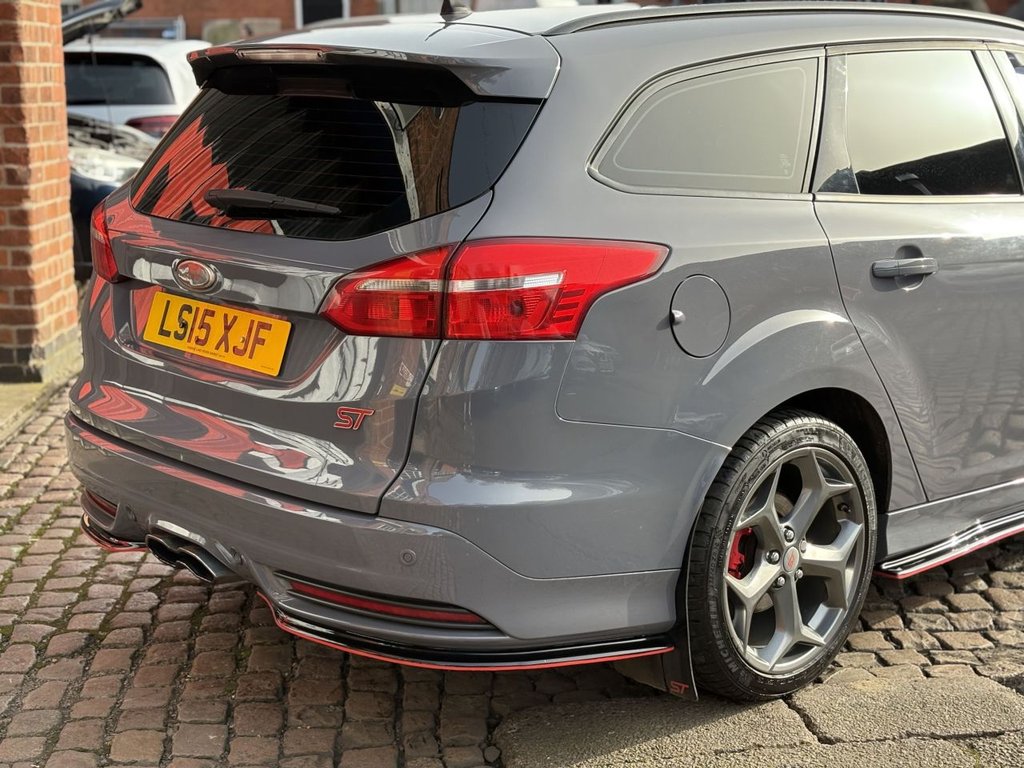 Used Ford Focus 2015 for sale - 77765649: Photo 7