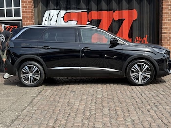 Used Peugeot 5008 2021 for sale - 79327931: Photo