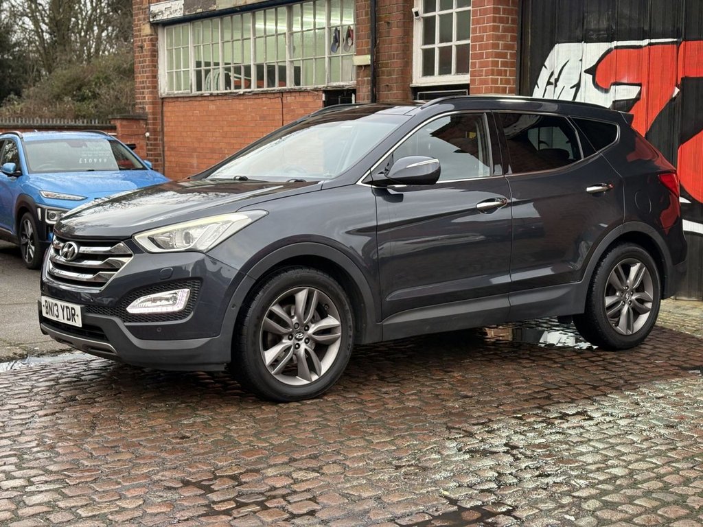 Used Hyundai Santa Fe 2013 for sale - 77356701: Photo 10