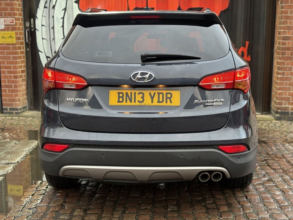 Used Hyundai Santa Fe 2013 for sale - 77356701: Photo 18