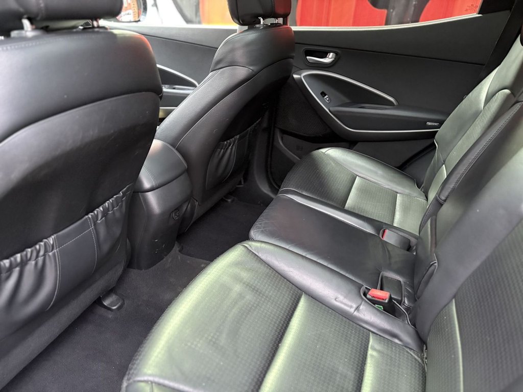 Used Hyundai Santa Fe 2013 for sale - 77356701: Photo 25