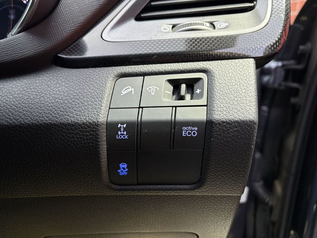 Used Hyundai Santa Fe 2013 for sale - 77356701: Photo 29