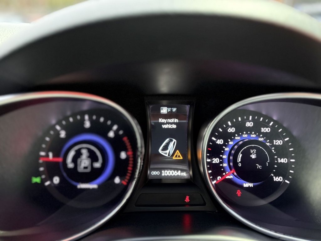 Used Hyundai Santa Fe 2013 for sale - 77356701: Photo 33