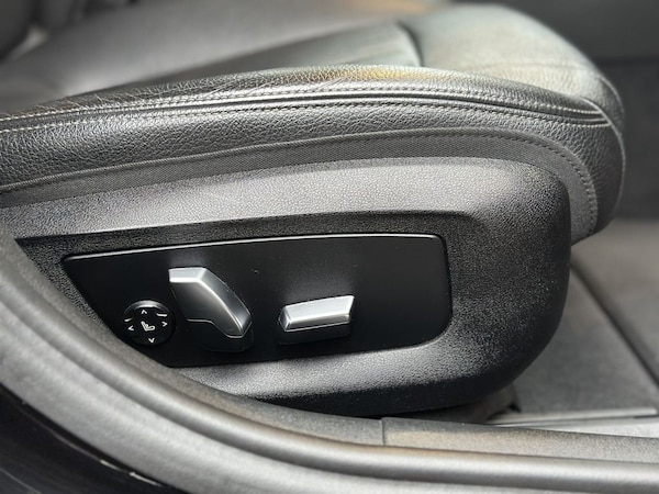 Used BMW 5 Series 2017 for sale - 76261318: Photo 24