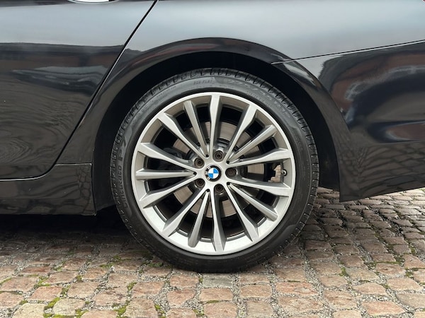 Used BMW 5 Series 2017 for sale - 76261318: Photo 36