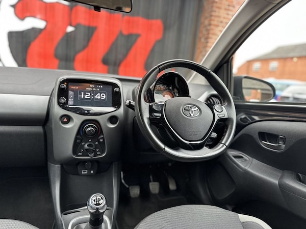 Used Toyota AYGO 2022 for sale - 76280243: Photo 18