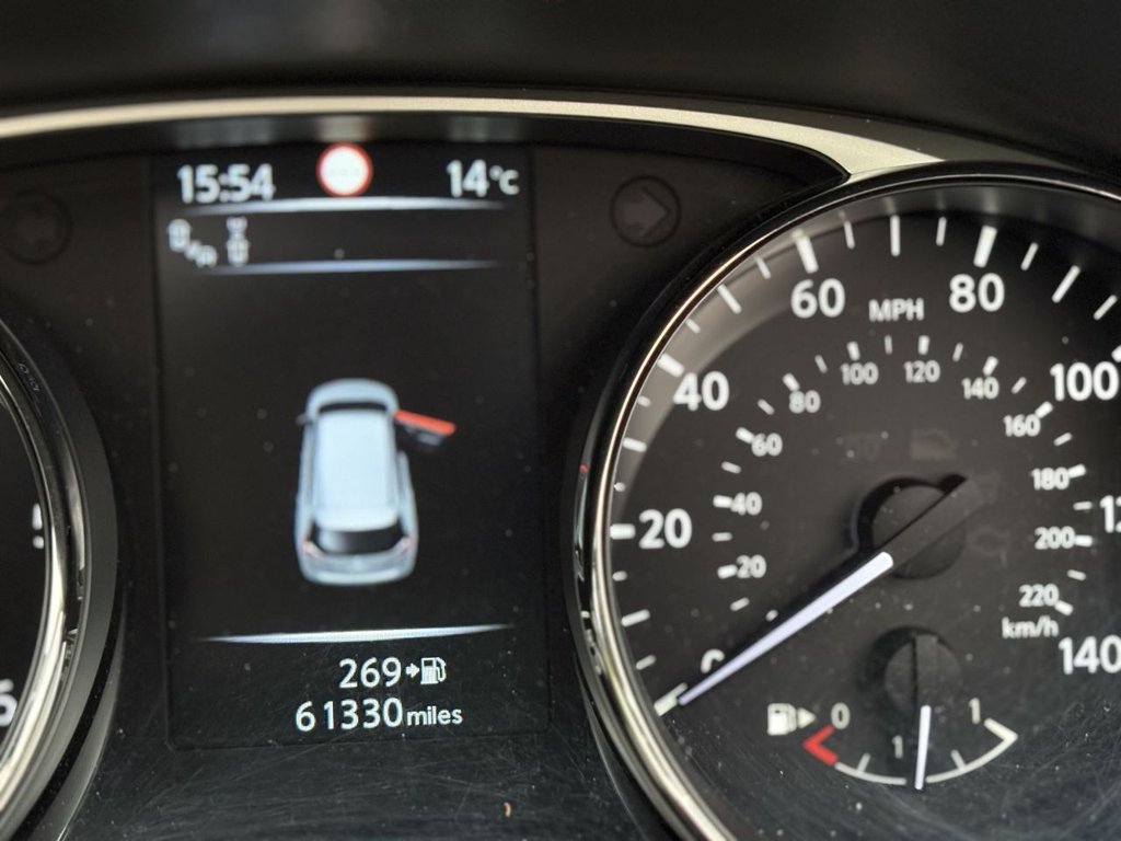 Used Nissan X-Trail 2015 for sale - 76559385: Photo 24