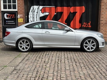 Used Mercedes-Benz C-Class 2014 for sale - 75585302: Photo