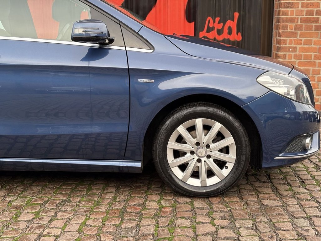 Used Mercedes-Benz B Class 2012 for sale - 76496469: Photo 10