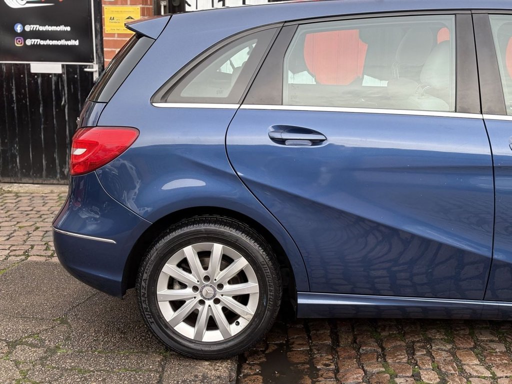 Used Mercedes-Benz B Class 2012 for sale - 76496469: Photo 12