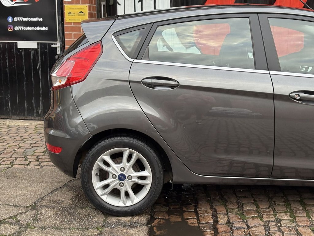 Used Ford Fiesta 2017 for sale - 76454547: Photo 12