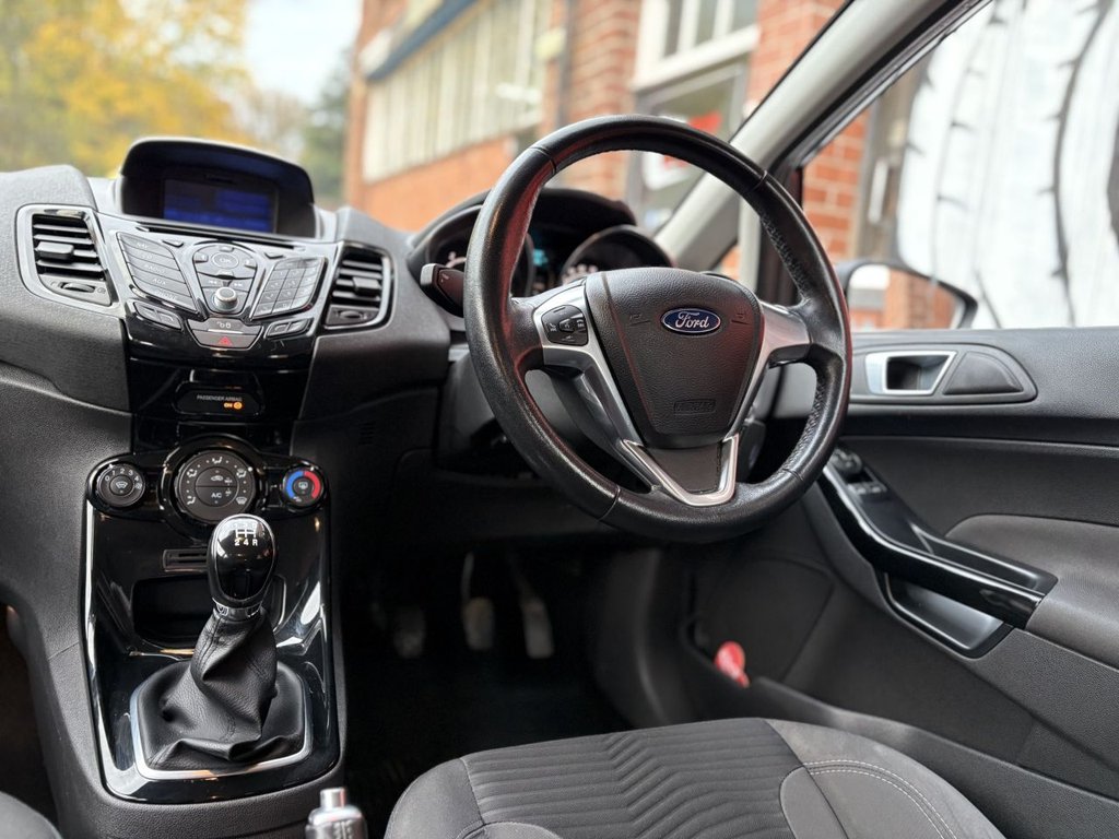 Used Ford Fiesta 2017 for sale - 76454547: Photo 24