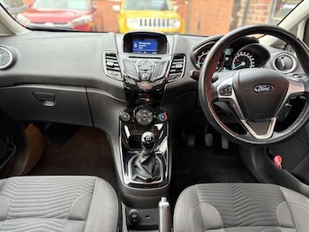 Used Ford Fiesta 2017 for sale - 76454547: Photo