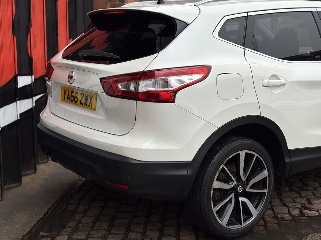 Used Nissan Qashqai 2017 for sale - 77534729: Photo 8