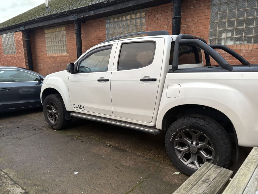 Used Isuzu D-Max 2015 for sale - 77133448: Photo 10
