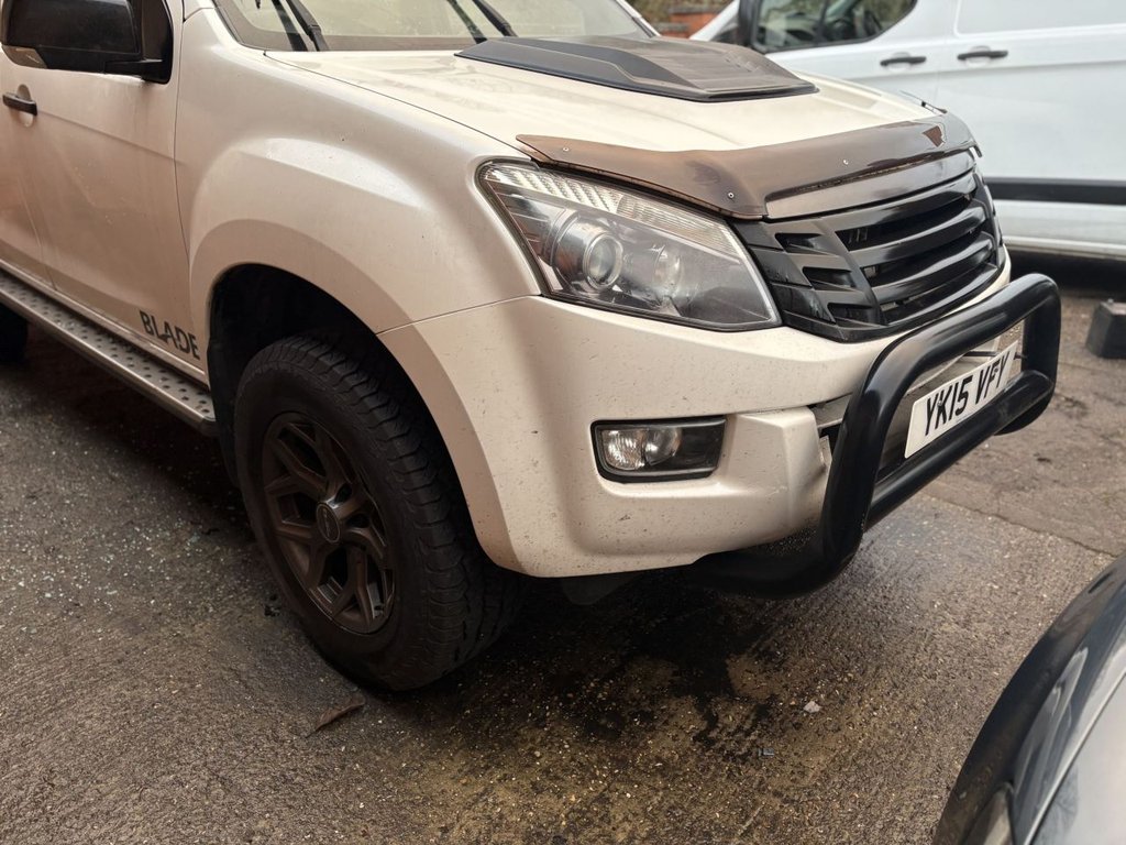 Used Isuzu D-Max 2015 for sale - 77133448: Photo 3
