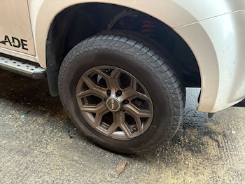 Used Isuzu D-Max 2015 for sale - 77133448: Photo