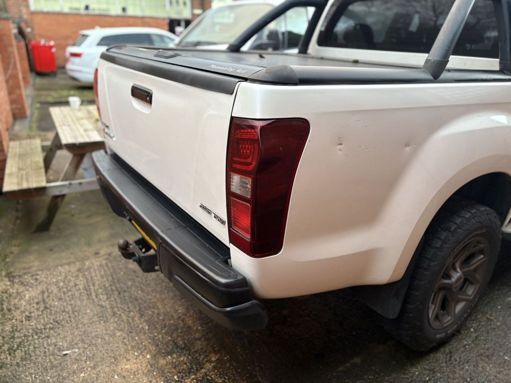 Used Isuzu D-Max 2015 for sale - 77133448: Photo 7