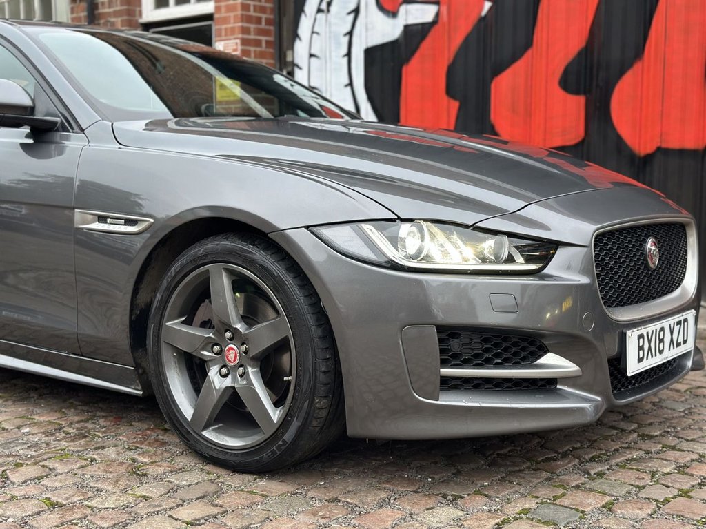 Used Jaguar XE 2018 for sale - 76453925: Photo 14