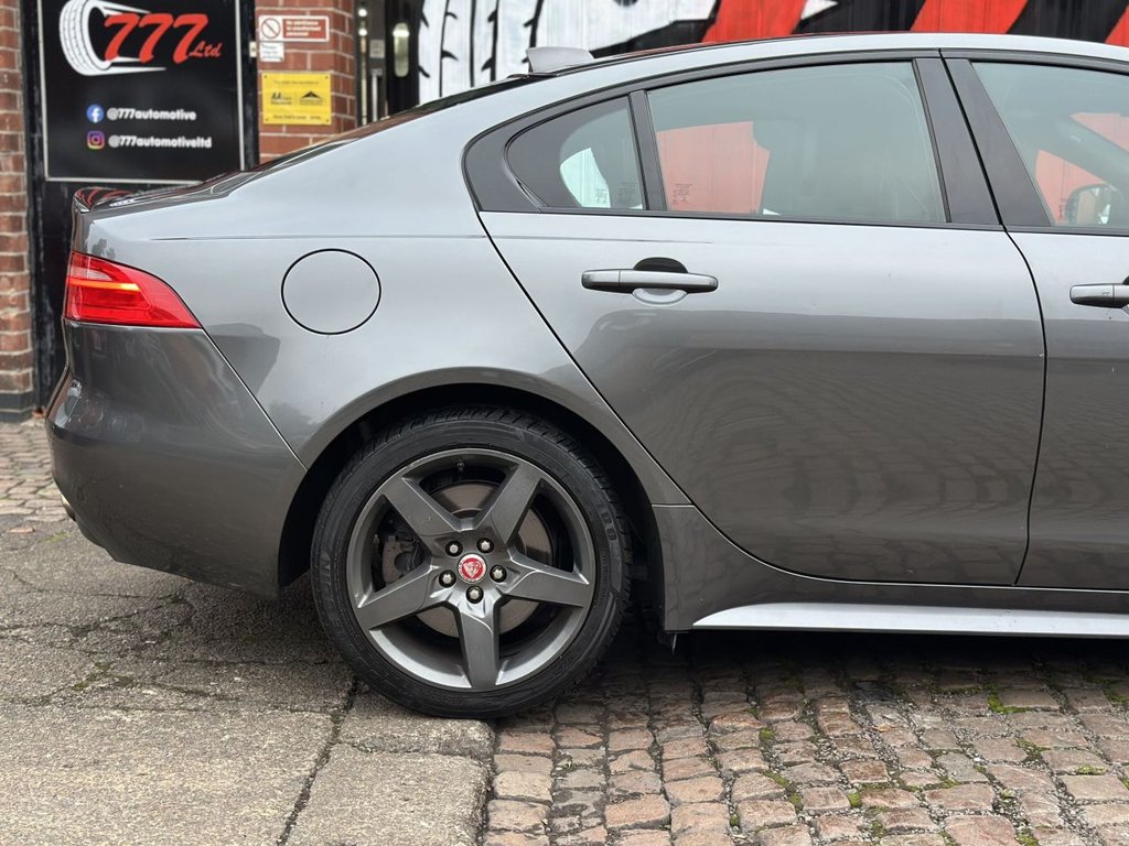 Used Jaguar XE 2018 for sale - 76453925: Photo 19