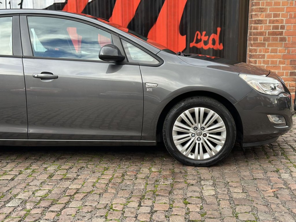 Used Vauxhall Astra 2011 for sale - 76345830: Photo 10