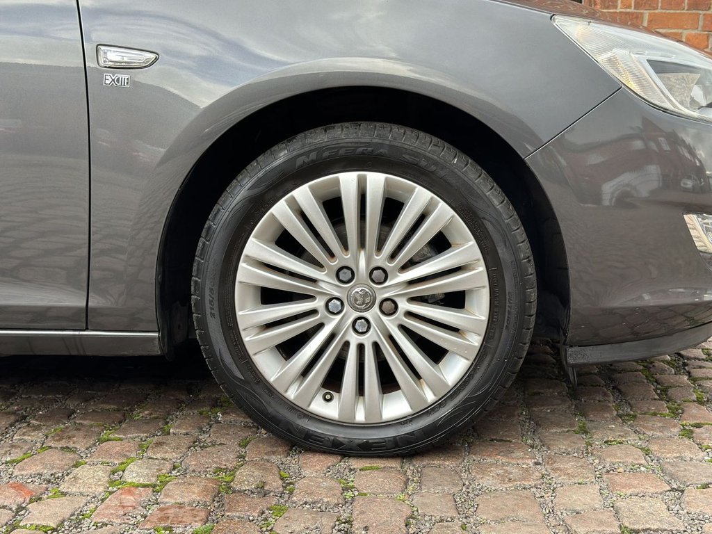 Used Vauxhall Astra 2011 for sale - 76345830: Photo 14