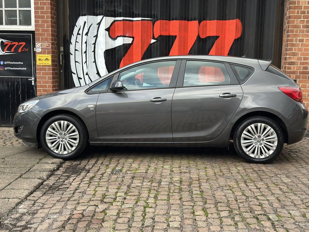 Used Vauxhall Astra 2011 for sale - 76345830: Photo 15
