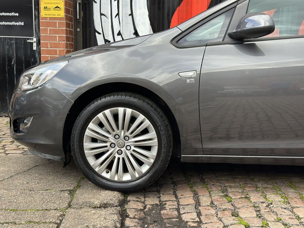 Used Vauxhall Astra 2011 for sale - 76345830: Photo 19