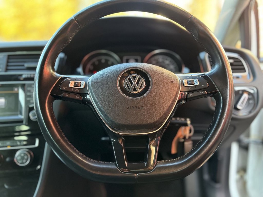 Used Volkswagen Golf 2015 for sale - 76783929: Photo 29