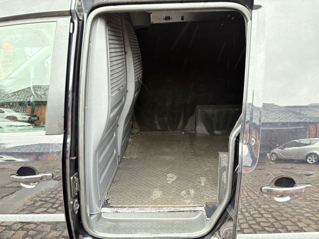 Used Volkswagen Caddy 2016 for sale - 76768582: Photo 21